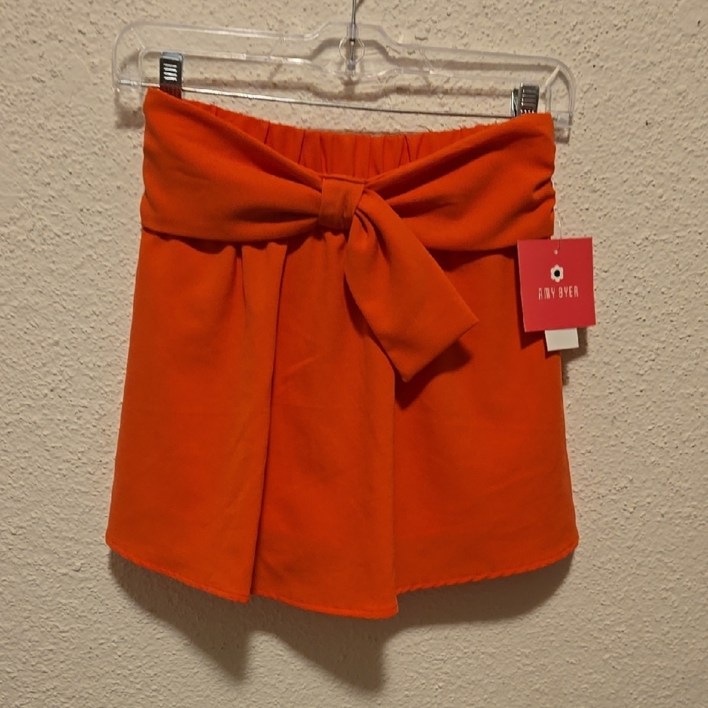 B4 Amy Byer Vibrant Coral Skort Sz Med 10-12
